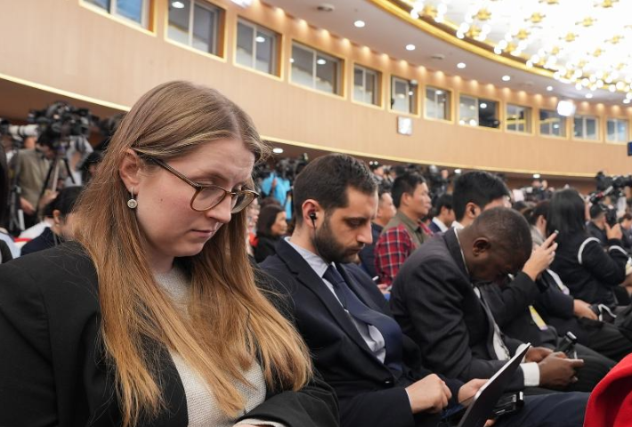 非凡两会！世界在感知中国中看到更多机遇