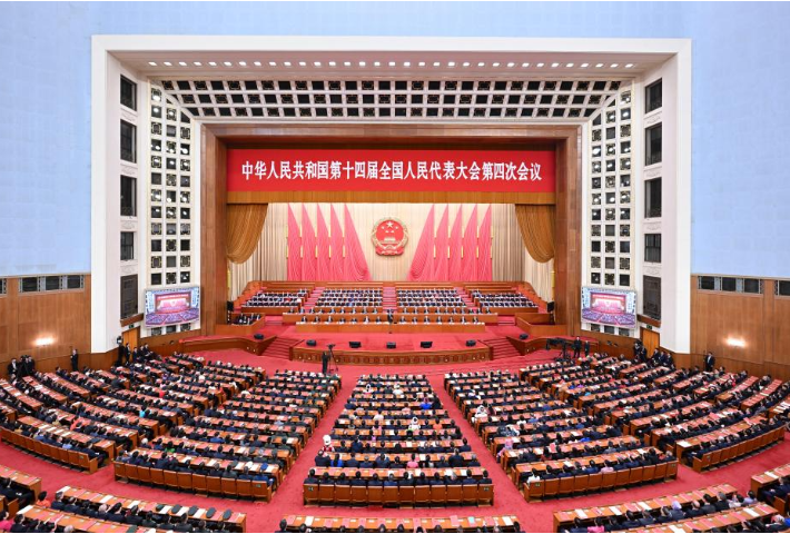 记者手记：从春天出发，向更高峰攀登